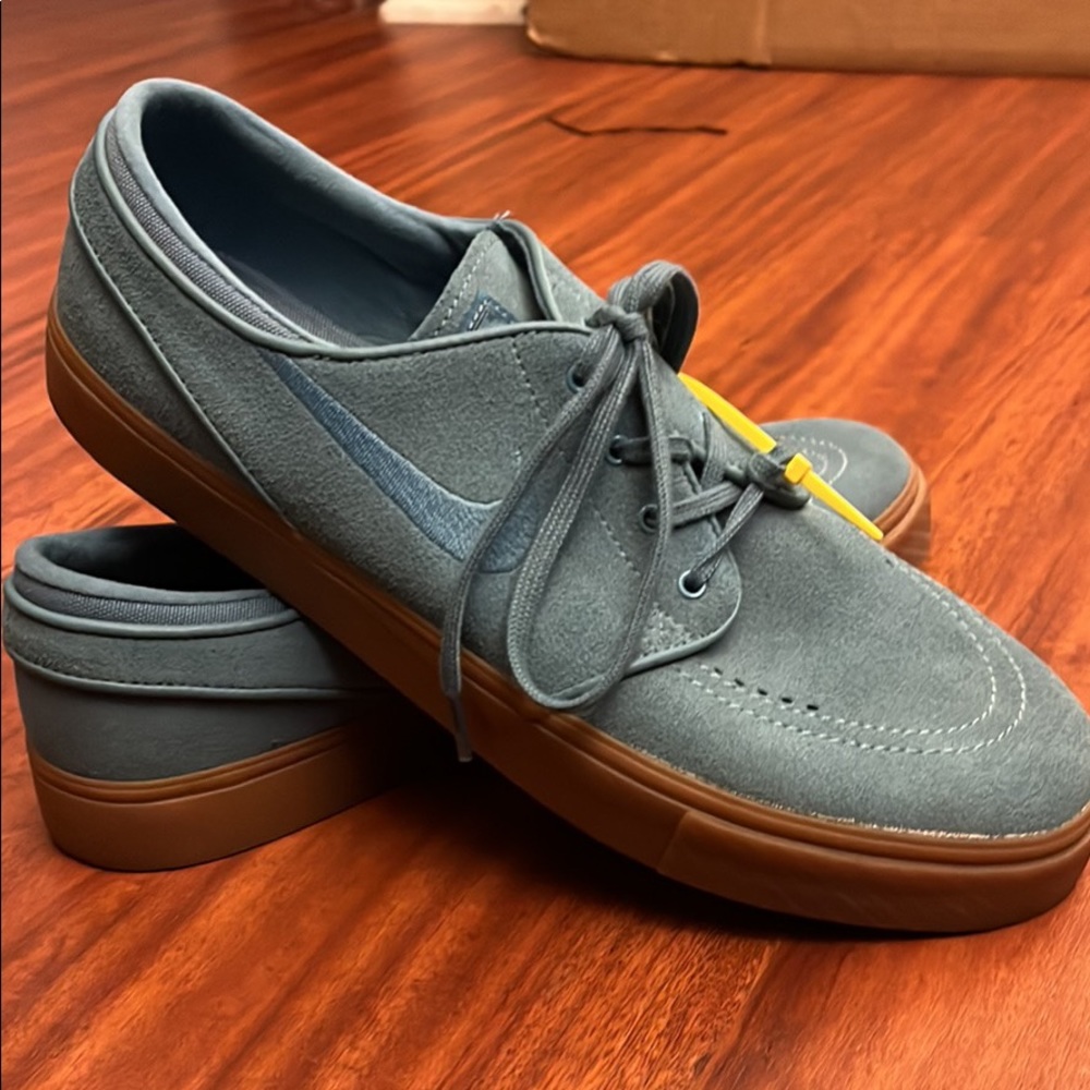Nike SB Air Zoom Skate Shoes-New-Men’s 10